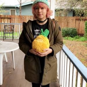 Meet your Posher, Jocelyn